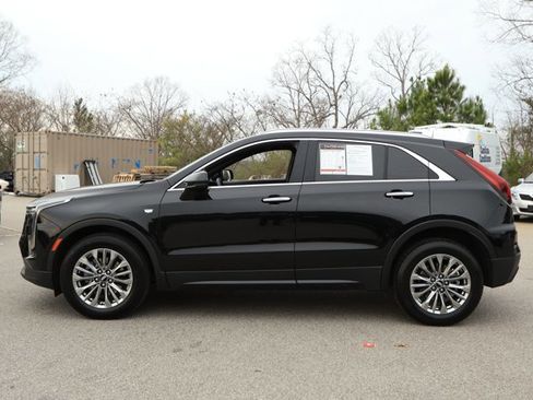 Used 2024 Cadillac XT4 Premium Luxury image 9
