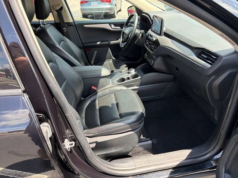 Used 2020 Ford Escape SEL AWD/4WD image 45
