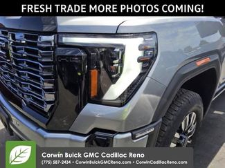 Used 2025 GMC Sierra 2500 Denali Ultimate AWD/4WD video 2