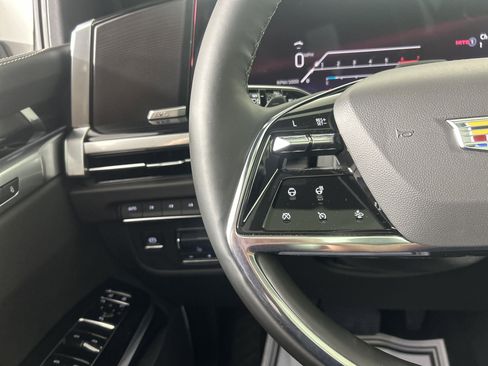 New 2025 Cadillac Escalade Sport w/ Touring Package image 18