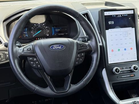 Used 2022 Ford Edge SEL AWD/4WD image 38