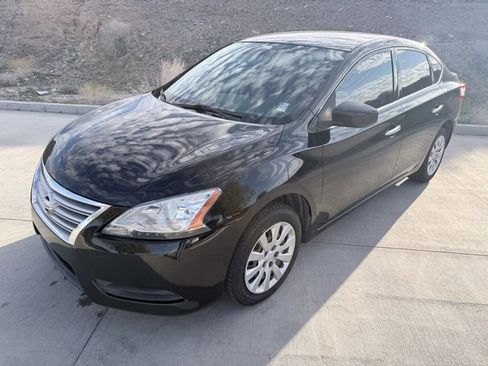 Used 2014 Nissan Sentra SV image 1