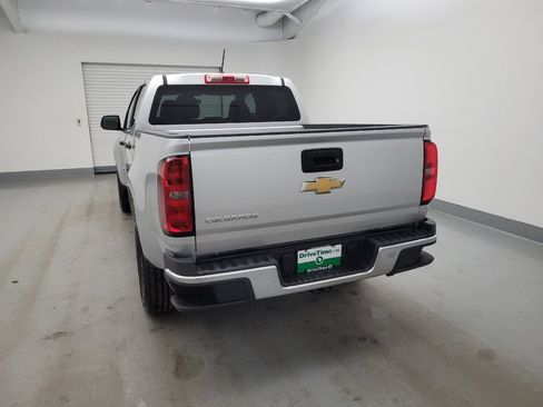 Used 2015 Chevrolet Colorado W/T w/ WT Convenience Package RWD image 6