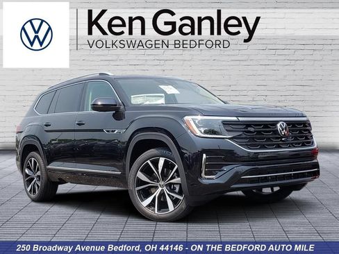 New 2026 Volkswagen Atlas SEL Premium R-Line AWD/4WD image 1
