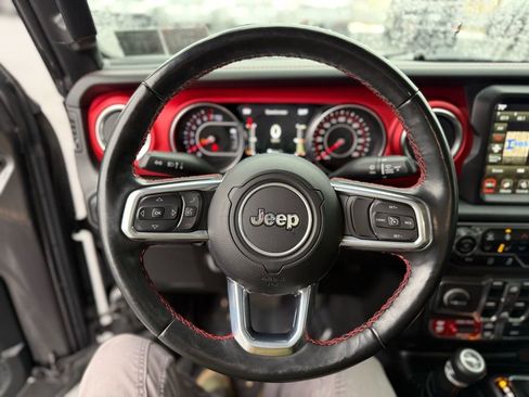 Used 2021 Jeep Gladiator Rubicon image 19