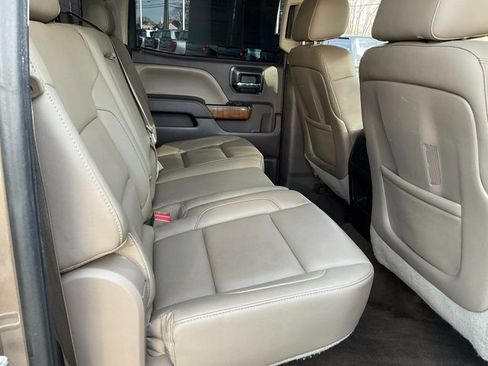 Used 2015 GMC Sierra 1500 SLT w/ SLT Crew Cab Value Package image 17