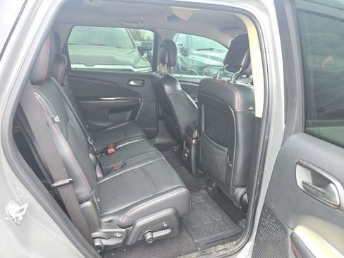 Used 2019 Dodge Journey GT w/ Driver Convenience Group AWD/4WD image 9