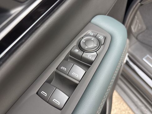 New 2026 GMC Yukon XL AT4 w/ Premium Trailering Package image 11