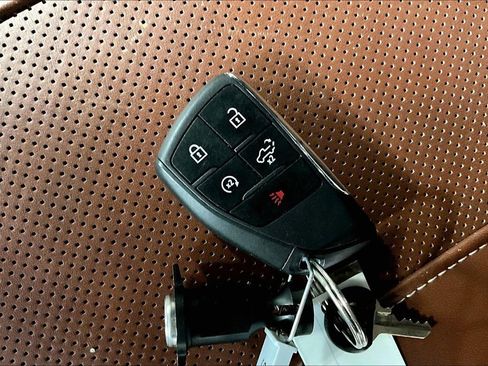 Used 2023 GMC Sierra 1500 Denali Ultimate image 12