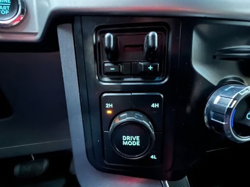 Used 2022 Ford F150 XLT w/ Equipment Group 302A High AWD/4WD image 24