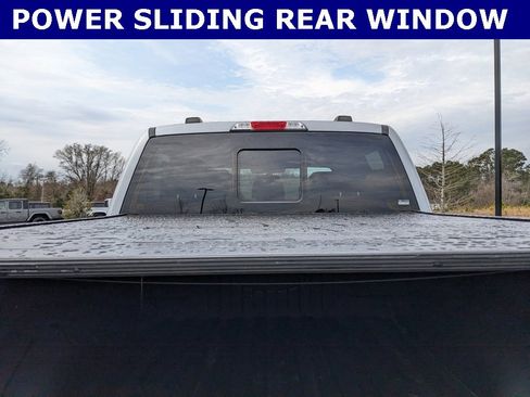 Used 2022 Ford F150 Lariat w/ Equipment Group 502A High image 16