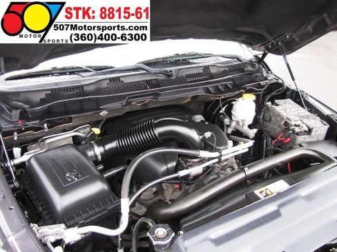 Used 2017 RAM 1500 ST w/ SXT Appearance Group AWD/4WD image 21