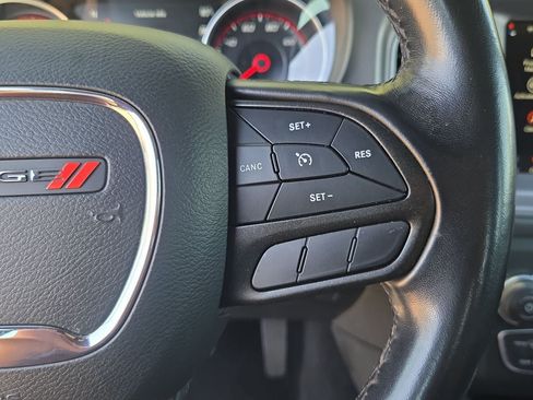Used 2023 Dodge Charger SXT RWD image 17