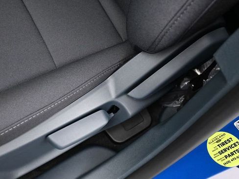 New 2025 Ford Maverick XL image 13