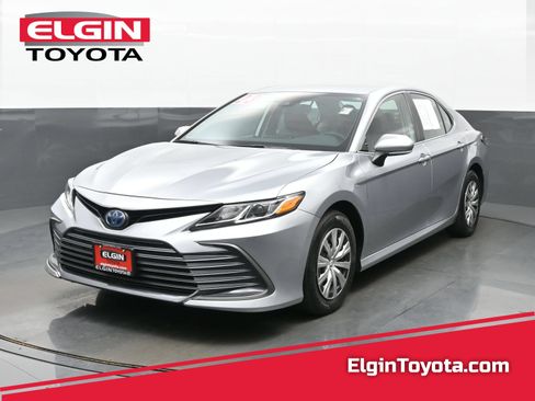 Used 2023 Toyota Camry LE FWD image 1