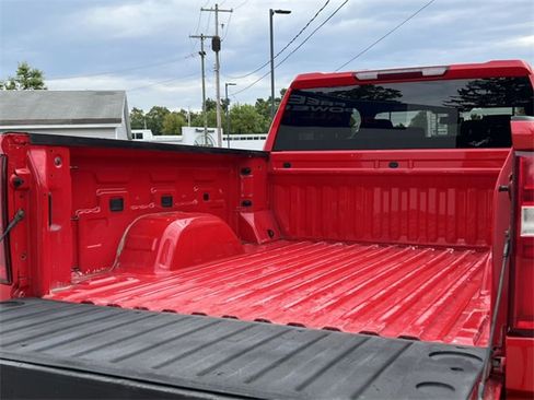 Used 2019 Chevrolet Silverado 1500 Custom image 9