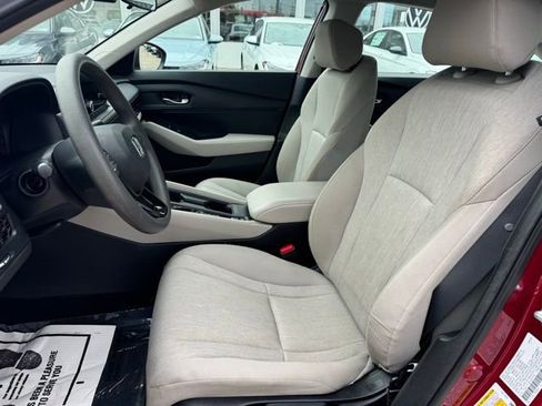 Used 2023 Honda Accord LX image 10