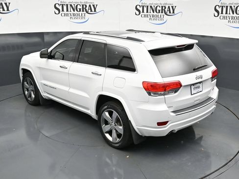 Used 2015 Jeep Grand Cherokee Overland RWD image 22
