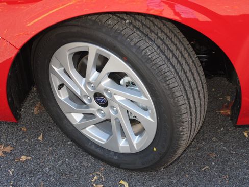 New 2025 Subaru Impreza 2.0i image 9