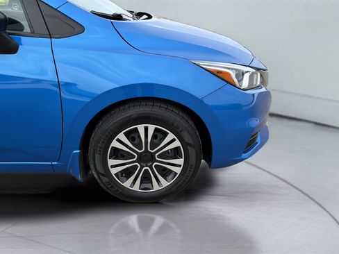 Used 2022 Nissan Versa S image 9