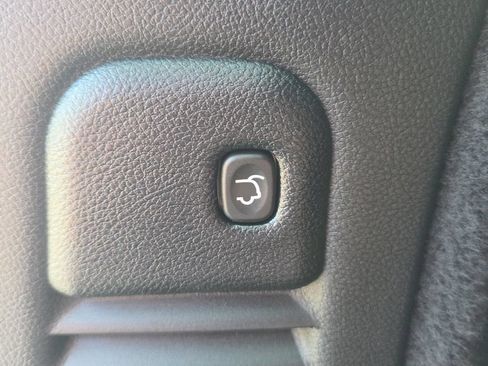 Used 2025 Dodge Durango GT AWD/4WD image 15