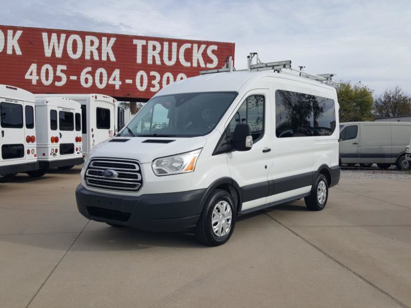Used 2017 Ford Transit 150 XLT RWD image 3
