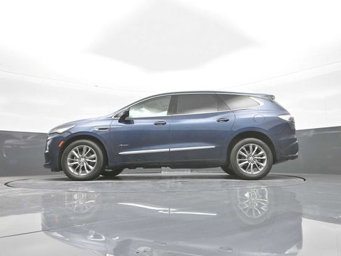 Used 2024 Buick Enclave Avenir w/ Avenir Technology Package AWD/4WD image 34