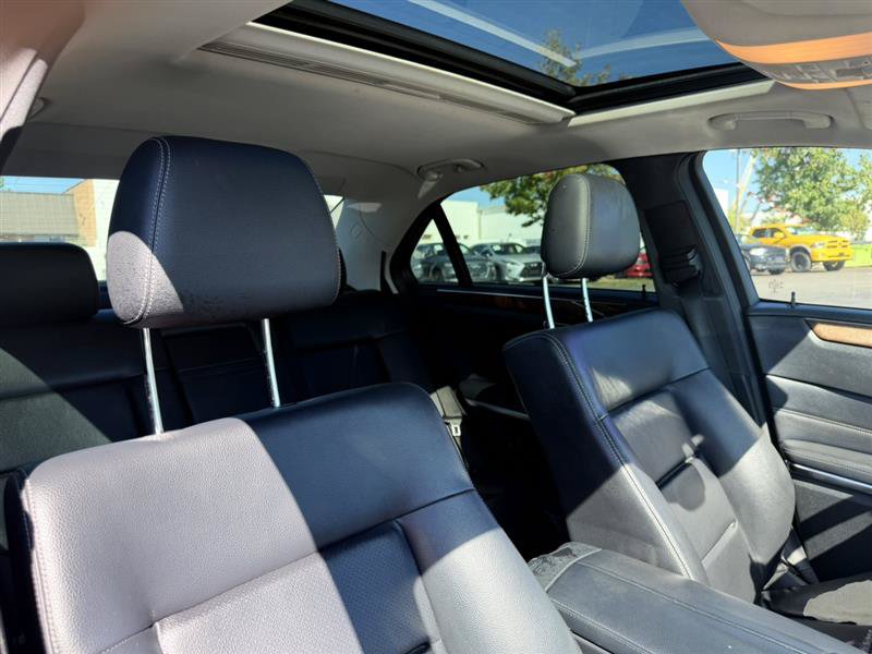Used 2014 Mercedes-Benz E 250 BlueTEC 4MATIC Sedan image 22