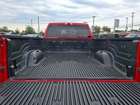 Used 2024 RAM 3500 Big Horn AWD/4WD image 18