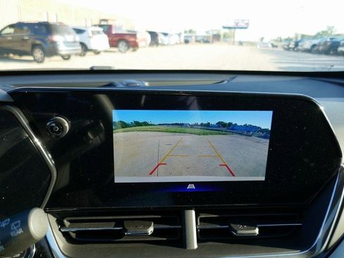 New 2026 Chevrolet Trax RS w/ Sunroof Package image 19