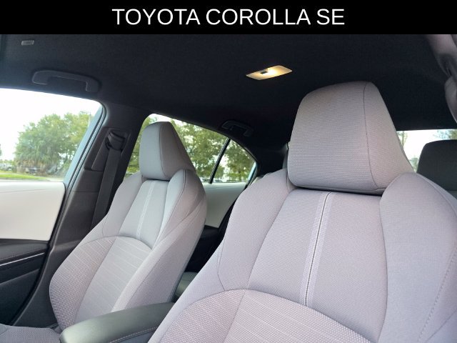 Used 2024 Toyota Corolla SE FWD image 19