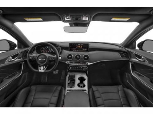 Used 2023 Kia Stinger GT2 image 11