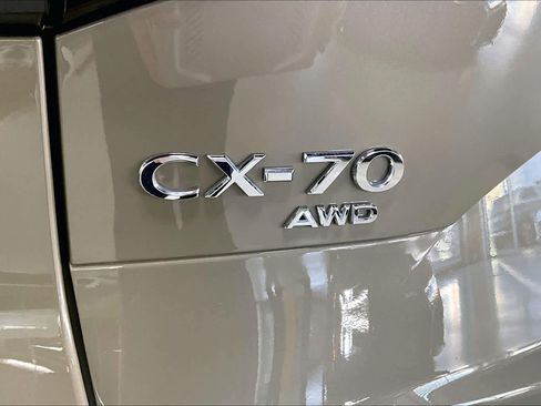 Used 2025 MAZDA CX-70 3.3 Turbo S w/ Premium Package image 7