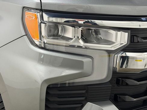 Certified 2023 Chevrolet Silverado 1500 LT w/ Z71 Off-Road Package image 15