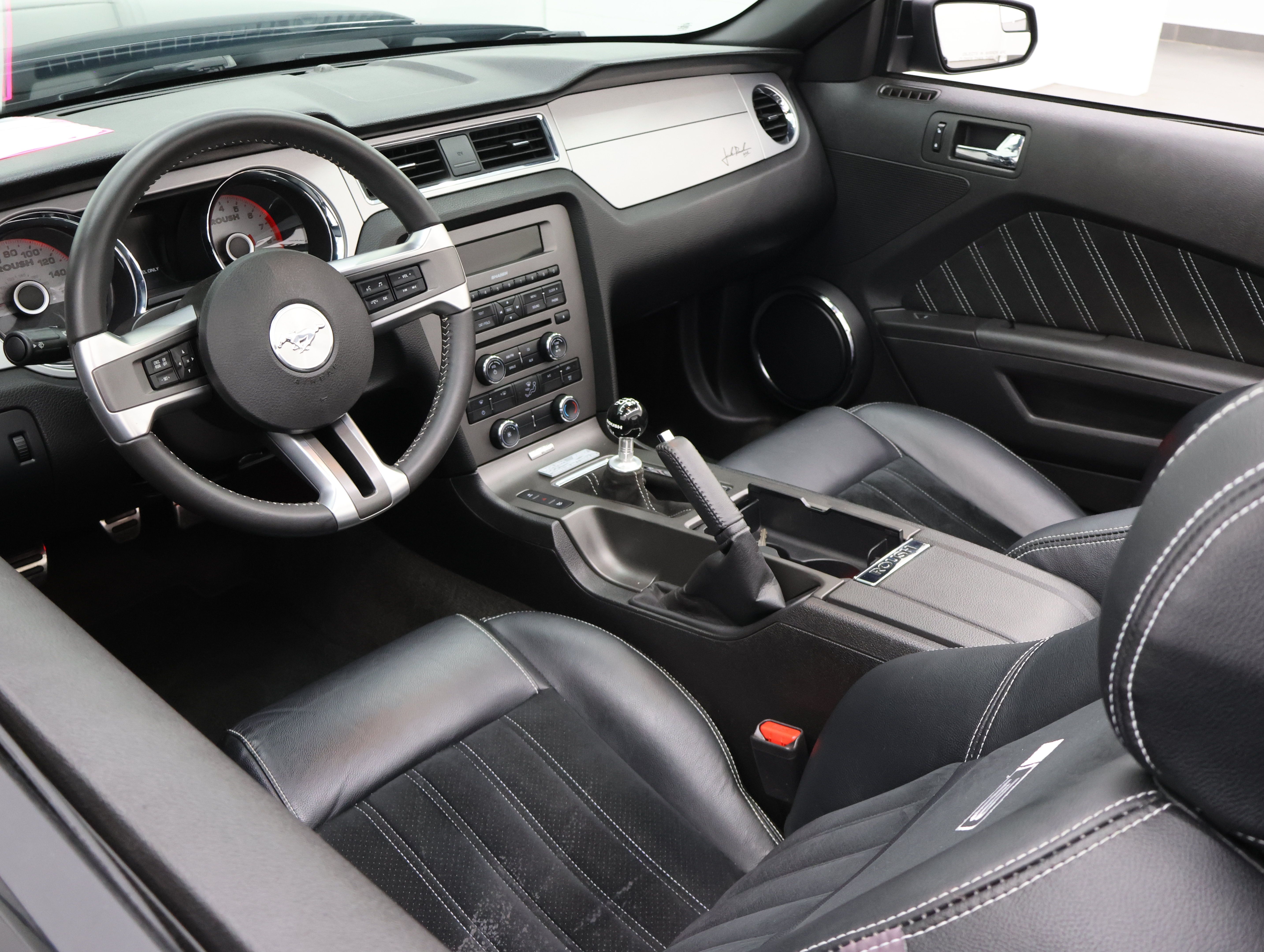 Used 2013 Ford Mustang GT Premium RWD image 63