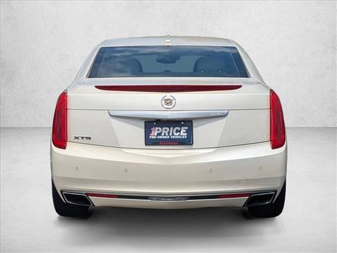 Used 2013 Cadillac XTS Premium FWD image 7