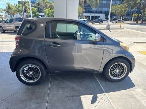 Used 2012 Scion iQ w/ Rear Speaker Pkg FWD image 9