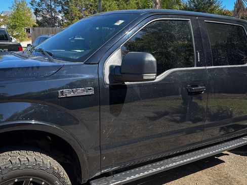 Used 2018 Ford F150 XLT w/ Equipment Group 302A Luxury image 4