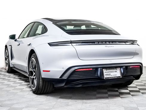 Certified 2025 Porsche Taycan image 3