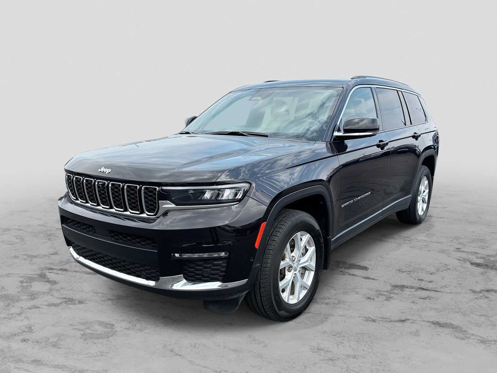 Used 2023 Jeep Grand Cherokee L Limited w/ Luxury Tech Group II AWD/4WD image 1