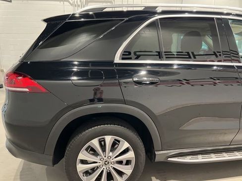 Used 2022 Mercedes-Benz GLE 350 4MATIC w/ Premium Package image 6