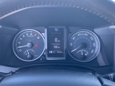 Used 2021 Toyota Tacoma TRD Off-Road w/ Blackout Package (TMS) image 32