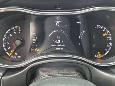 Used 2018 Jeep Grand Cherokee Limited AWD/4WD image 16