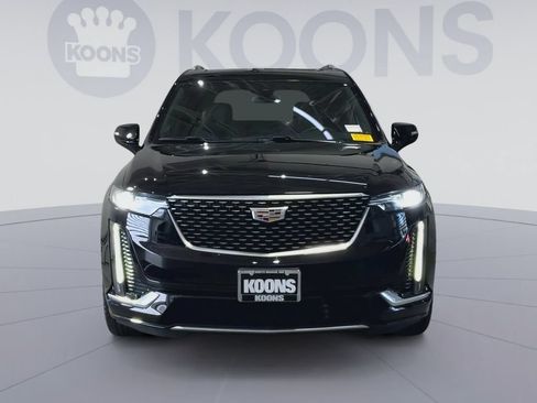 Used 2023 Cadillac XT6 Premium Luxury AWD/4WD image 4