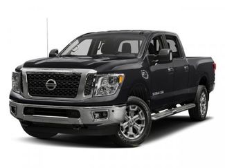 Used 2017 Nissan Titan SV video 1