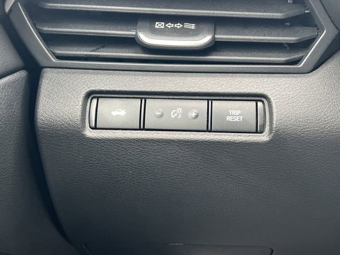 Used 2024 Nissan Altima 2.5 SR image 16