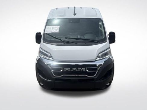 Used 2025 RAM ProMaster 3500 w/ Quick Order Package 24G SLT FWD image 8
