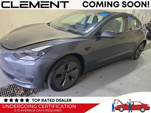 Used 2023 Tesla Model 3 Standard Range image 1