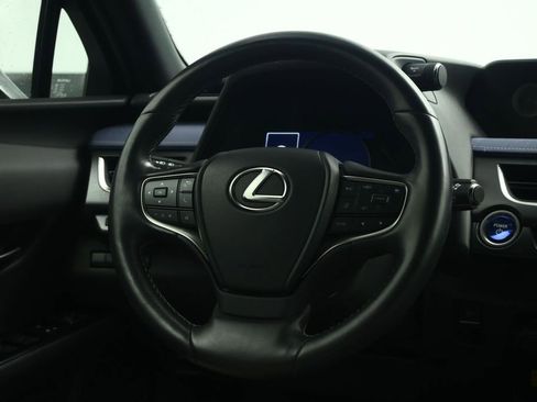 Used 2021 Lexus UX 250h w/ Premium Package AWD/4WD image 40