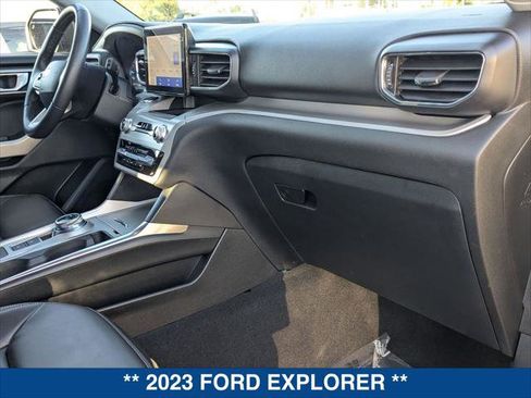 Certified 2023 Ford Explorer XLT w/ Equipment Group 202A image 23